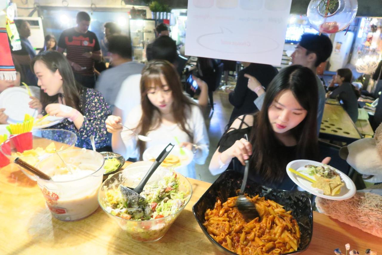 Inno Guesthouse & Bar Hongdae Seul Exterior foto